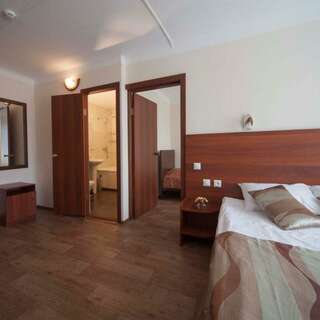 Гостиница Одон Улан-Удэ Комфорт 3-местный (3 кровати)-1