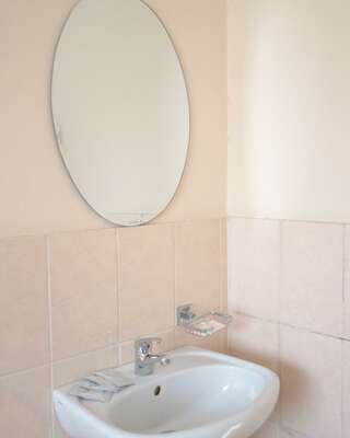 Гостиница Одон Улан-Удэ Номер эконом с 2 односпальными кроватями-8